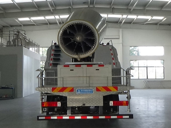 10方純電動多功能噴霧車