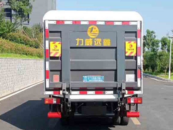 東風(fēng)桶裝垃圾車純電動密閉