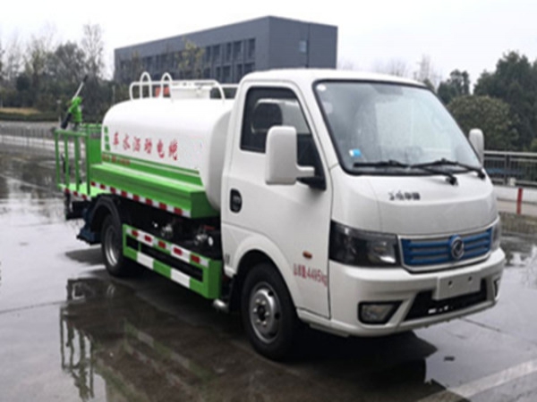 3方東風(fēng)純電動(dòng)灑水車(chē) 3方東風(fēng)純電動(dòng)灑水車(chē)